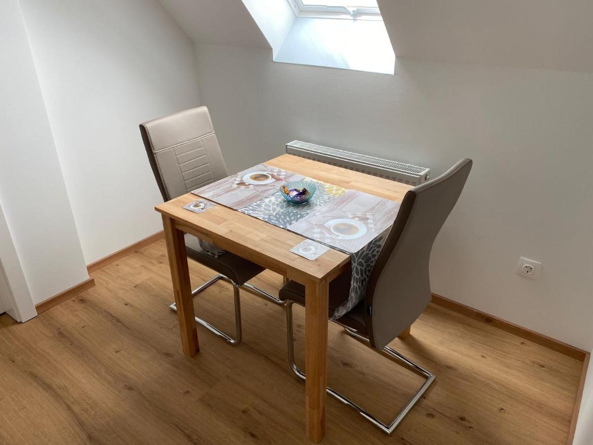 Private Zimmer Hoap レオーベン エクステリア 写真